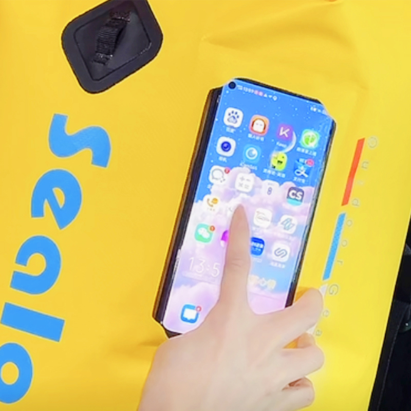 transparent 6.7 inch phone window on dry backpack